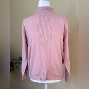 EUC Sweater: Pullover, Mockneck, Interesting Ribbing, Prettier IRL